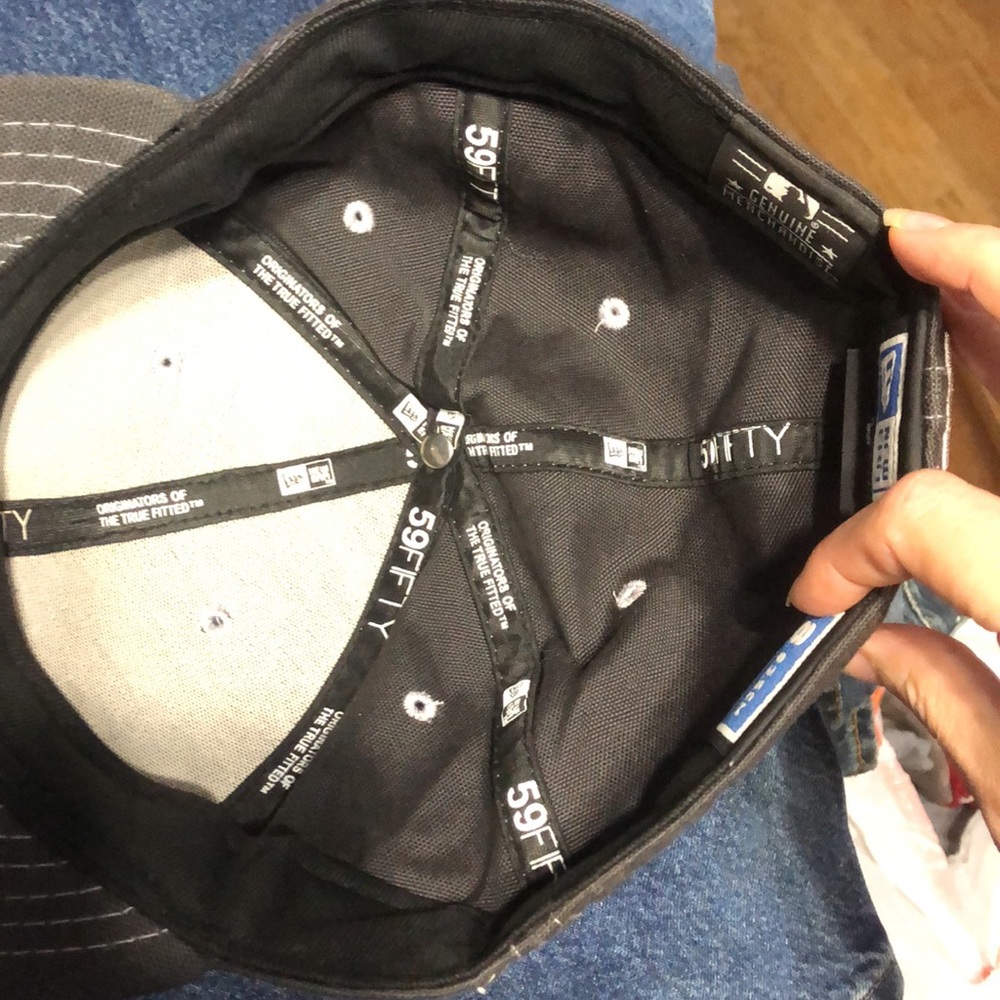 Yankees Cap - Picture 5 of 8